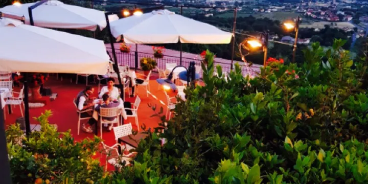 La Terrazza Ristorante Pizzeria