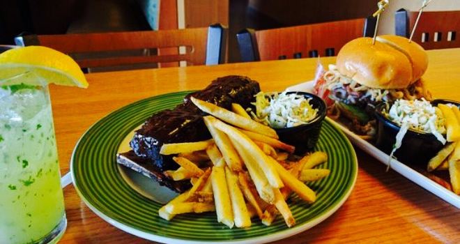 Applebee's Restaurant
