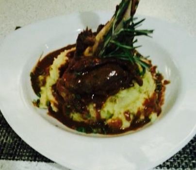 Six Thirteen Restaurant