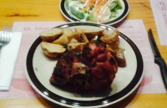 Los Yugos Restaurante Café Bar