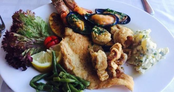 Iliada Beach Bar Restaurant