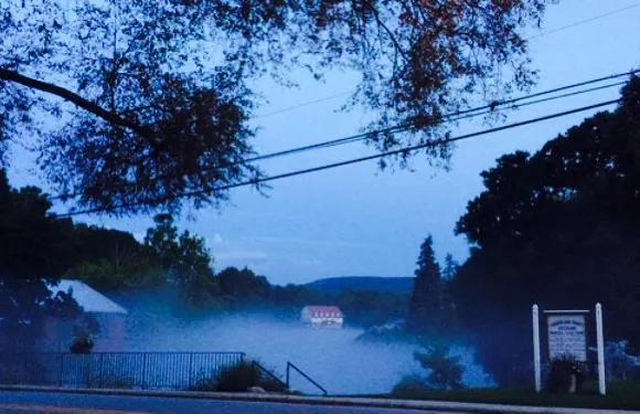 Boiling Springs Tavern