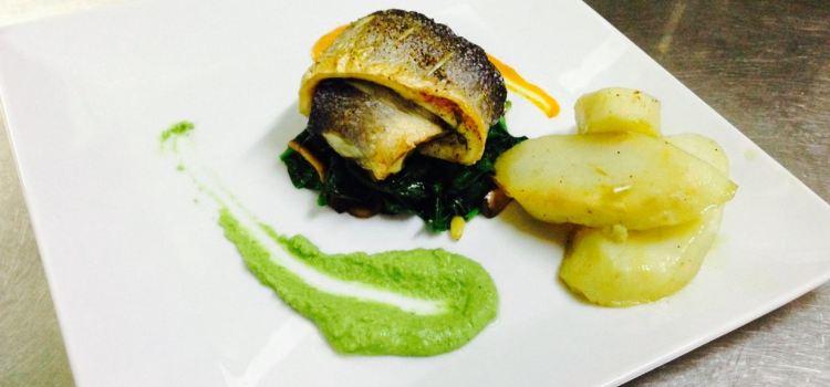 Caravelle Fish & Mediterranean Restaurant