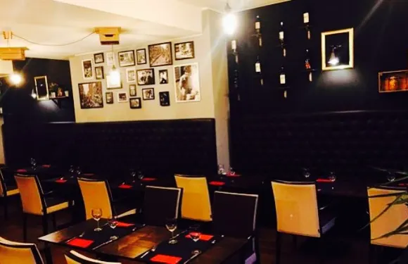 MOKA Bar&Restaurant