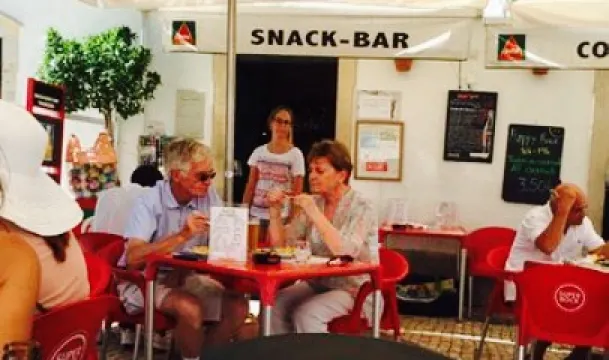 Snack Bar Com Tradicoes