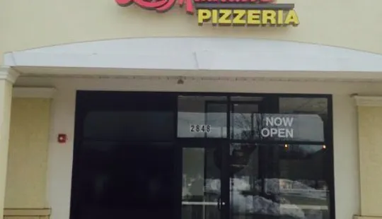 Lou Malnati's Pizzeria - Carry Out