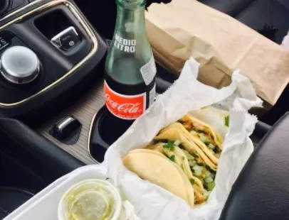 Mama Tita’s Mexican Tacos
