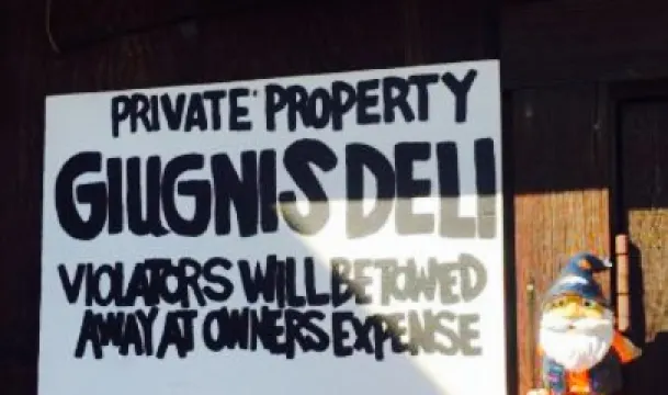 W F Giugni & Son Grocery Co