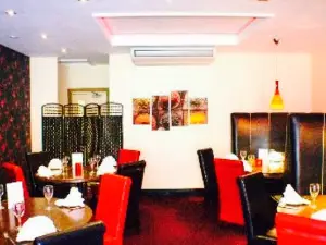 Royal Tandoori Indian Restaurant & Takeaway