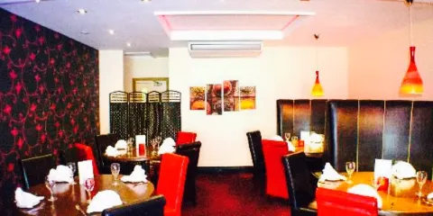 Royal Tandoori Indian Restaurant & Takeaway