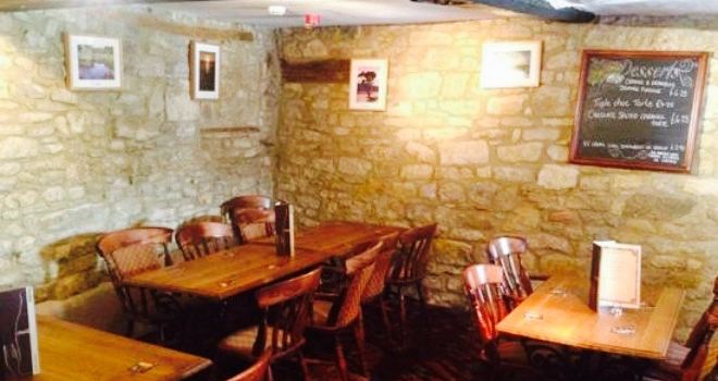Fox & Hounds