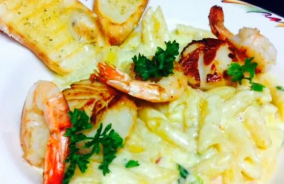 Dockside Restaurant and Bar