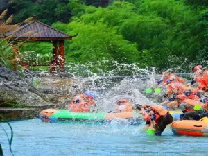 瀏陽鳳凰峽漂流