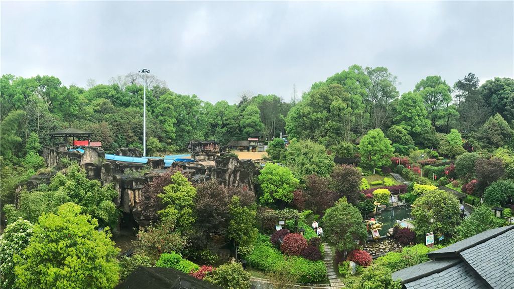 Five Stars Zilong Bay Hot Spring