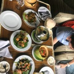 Bopha Phnom Penh Titanic Restaurant 여행 사진