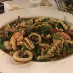 Iyara Seafood User Photo