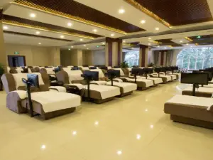 Baipo Hot Spring Holiday Hotel