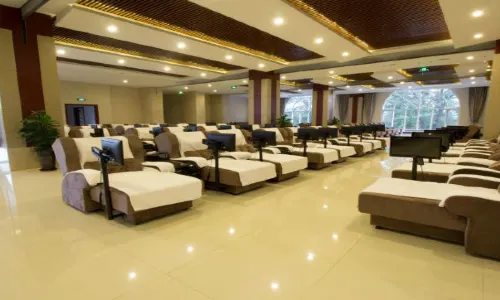 Baipo Hot Spring Holiday Hotel