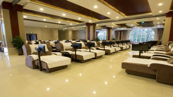 Baipo Hot Spring Holiday Hotel