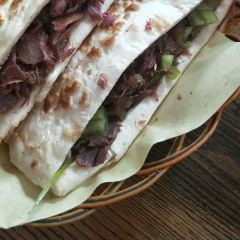 河间驴肉火烧(齐河店) User Photo