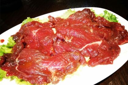 Yitouniumaoniuroutiyanguan(De Ji Bei Lu Dian)