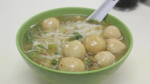 KAM LEI in Macau