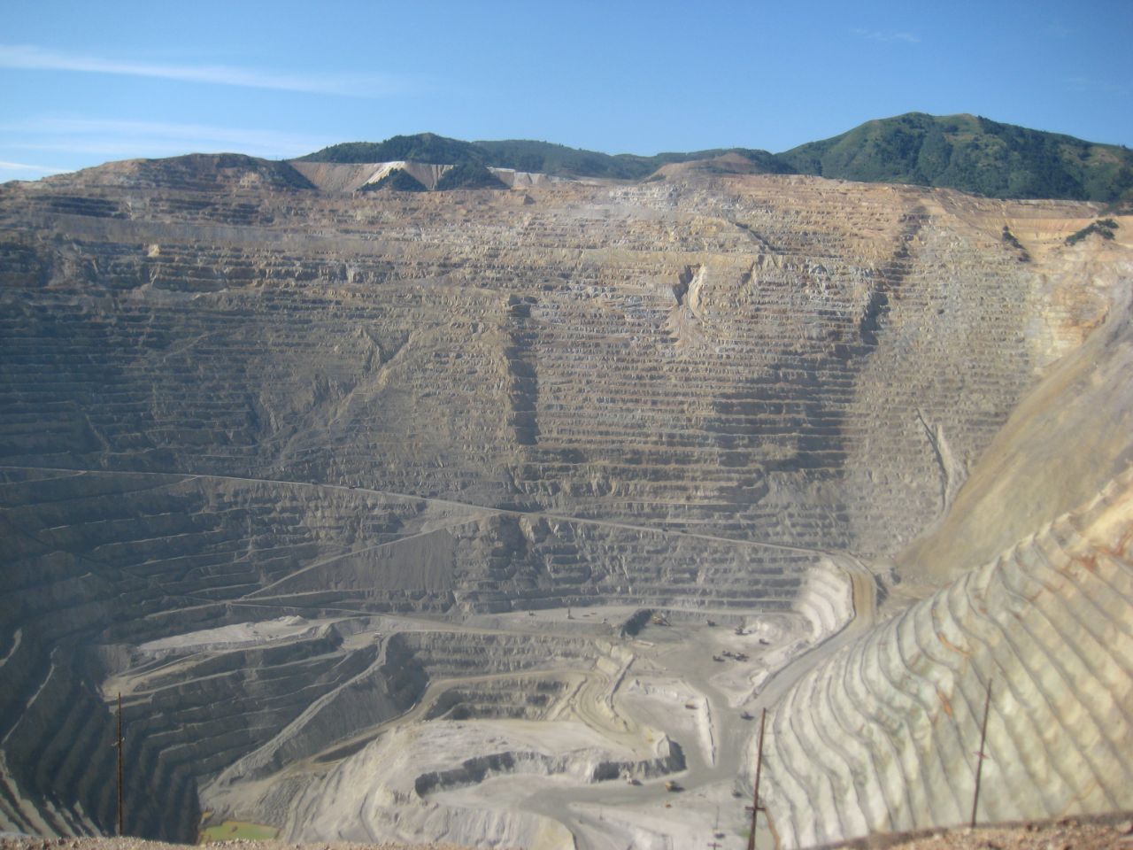 ソルトレイクシティ Bingham Canyon Copper Mine 評判 案内 トリップドットコム