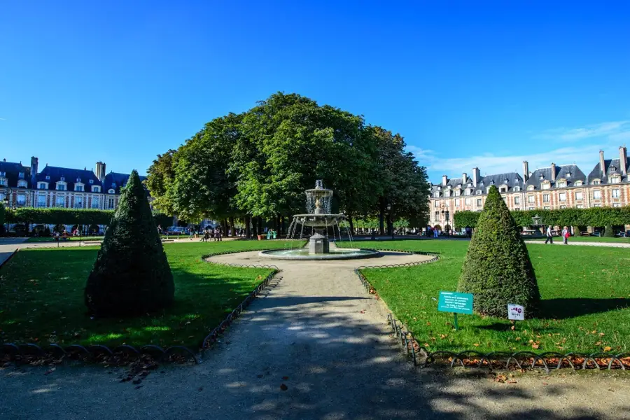 Place des Vosges