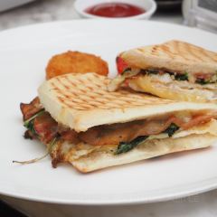 The Glasshouse Deli. Patisserie User Photo