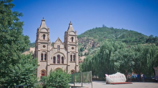 Luxun Yishu Wen College Site