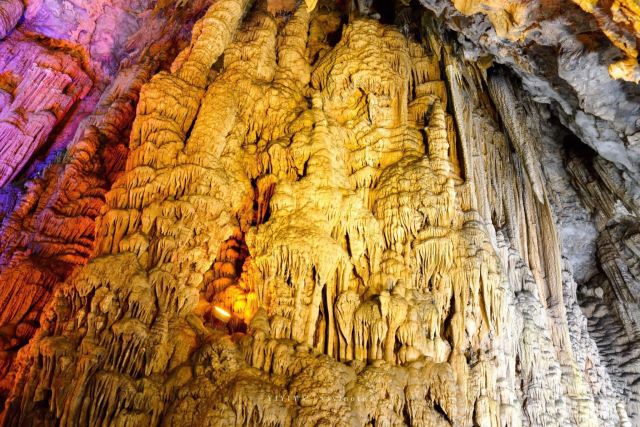 Lion's Cave