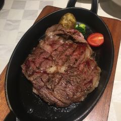 西堤牛排(凯德广场店) User Photo