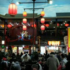 楼中楼酒店(汴梁小宋城店) User Photo