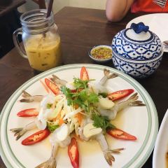 One Chun Cafe & Restaurant User Photo