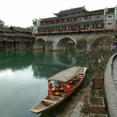 JU XIAN SHAN ZHUANG TU CAI GUAN User Photo