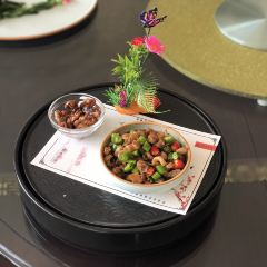 Longyilou User Photo