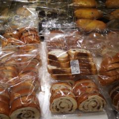 龙城西点(五菱店) User Photo