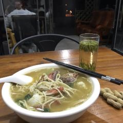 Tiantianyaochi Seafood Noodle House User Photo