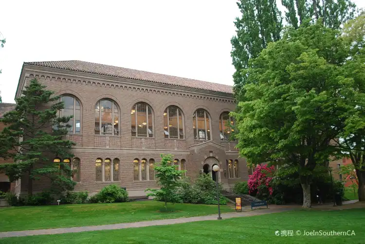 Hotels near Western Washington University