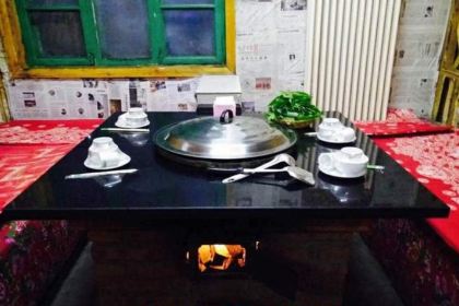 东北人家铁锅炖