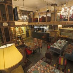 Batoni Cafe User Photo