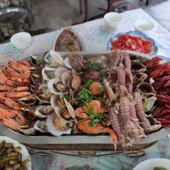 LU WU NONG GU YUAN User Photo