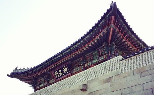 景福宫神武门很有特色的感觉，这个地方非常的中国特色，很适合看