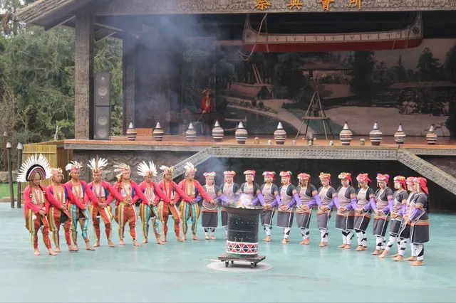 A Practical Strategy for Visiting Sun Moon Lake