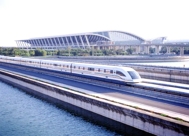 2025 Shanghai Maglev Train-The Fastest Train from PVG to Downtown Shanghai