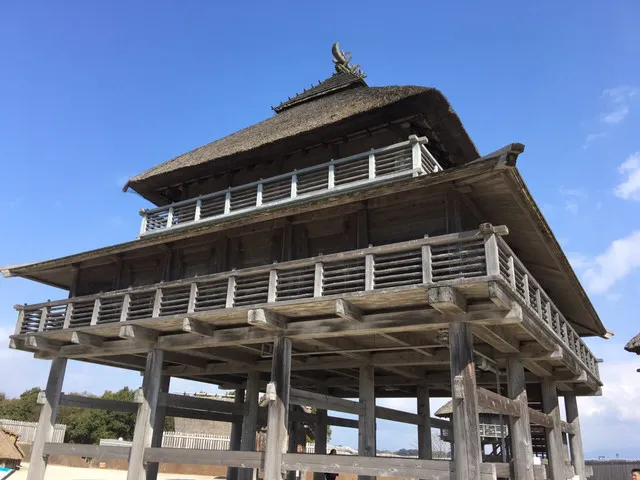 Eight Knacks to Play in Saga