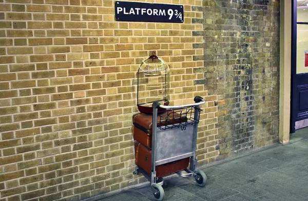 Platform 9 3 4 Travel Guidebook Must Visit Attractions In London Platform 9 3 4 Nearby Recommendation Trip Com