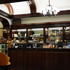 DongHai Cafe User Photo