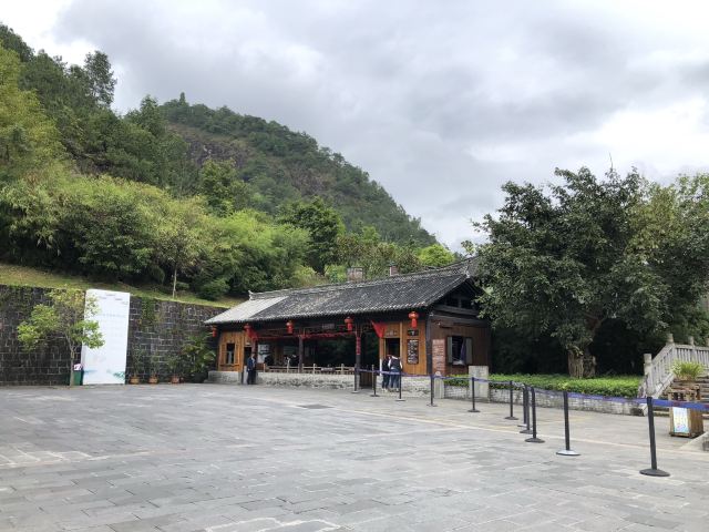 熱海温泉街