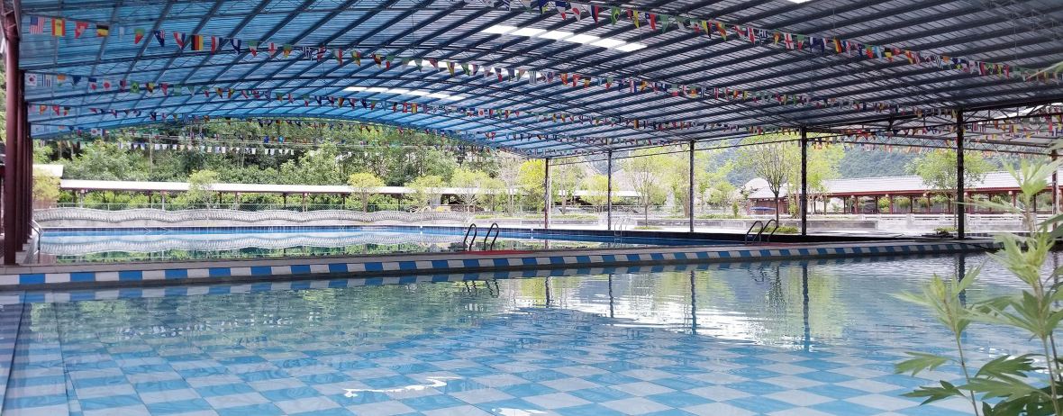 龙嘴子休闲山庄